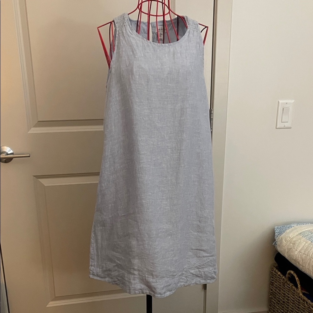Nicole Miller Light Gray Midi Dress